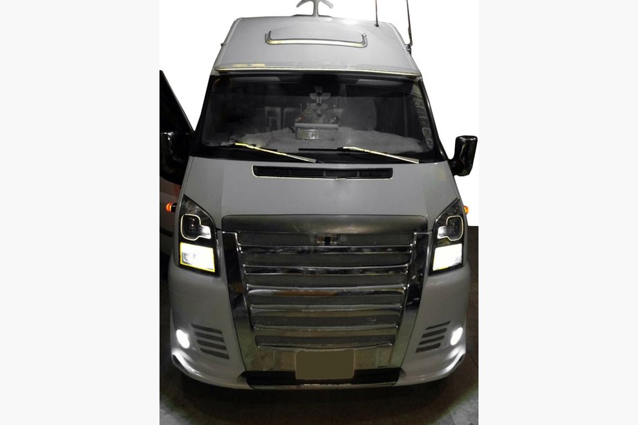 Ford Transit 2000–2014 Voorbumper (USA-stijl) Image