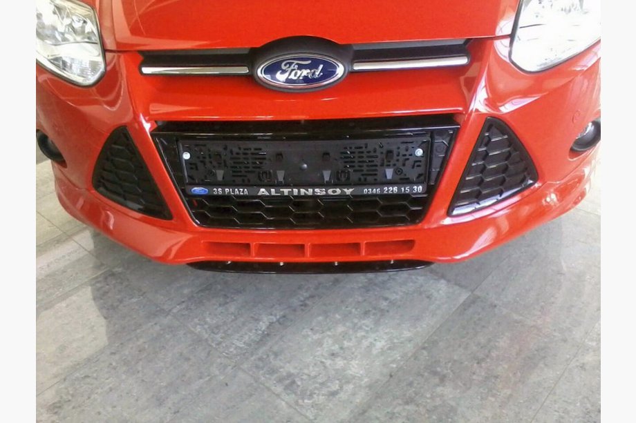 Ford Focus III 2011–2017 Voorbumperlip 2011-2014 (spuitklaar) Image