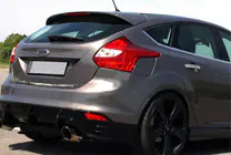 Ford Focus III 2011–2017 RVS kofferbakrand 2011-2014 (hatchback) foto 1