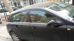 Opel Astra H 2004–2013 Buitenste raamomlijsting (RVS) foto 2