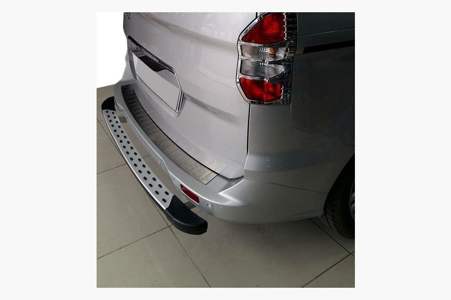 Ford Courier 2014–2023 OmsaLine achterbumperbeschermplaat (mat, RVS) Image