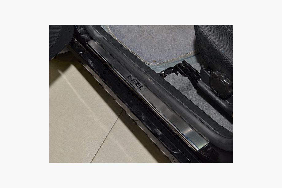 Geely CK-2 2008–2016 Nathanika premium instaplijsten (4 stuks, RVS) Image