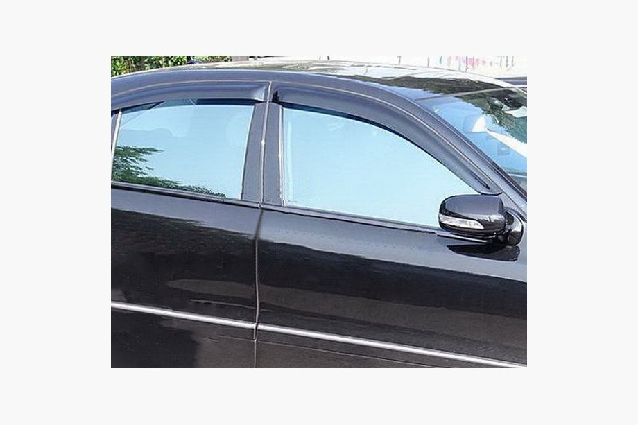Mercedes E-class W211 2002–2009 Raamwindschermen SD (set van 4, Cobra) Image