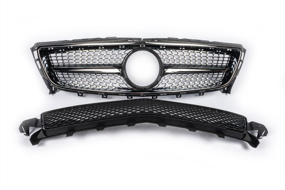 Mercedes CLS C218 2011–2018 Voorgrille 2011-2014 (Diamond Silver) Foto 2