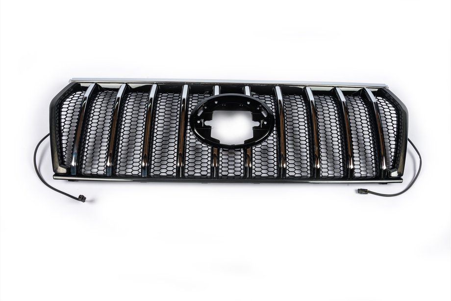 Toyota Land Cruiser Prado 150 2009–2023 Radiatorgrille 2017↗ LED (Zeus Silver) Image