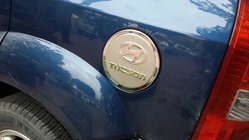 Hyundai Tucson JM 2004– RVS tankklep cover foto 5