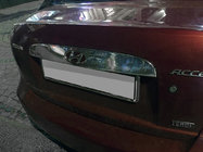 Hyundai Accent 2006–2010 Sierlijst boven kentekenplaat (RVS) Carmos - Turks staal foto 1