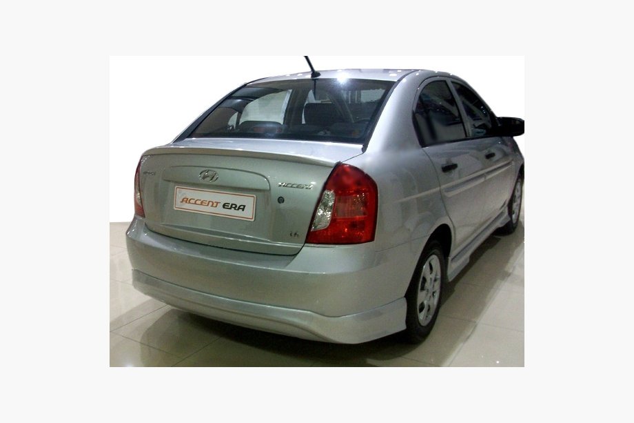 Hyundai Accent 2006–2010 Achterste onderste diffuserlijst (spuitklaar) Image