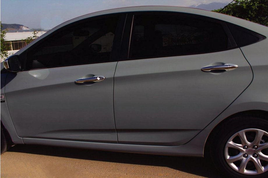 Hyundai Accent 2011–2017 Deurgreep covers (set 4 stuks, RVS) Image