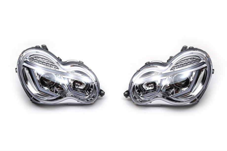 Mercedes C-Klasse W203 2000–2007 Koplampen met LED stadslichten (2 stuks) Donker Image
