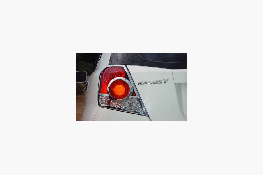 Chevrolet Aveo T200 2002–2008 Achterlichtcovers HB (2 stuks, kunststof) Image