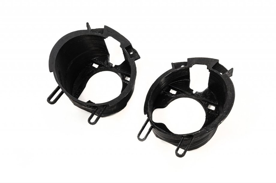 Renault Trafic 2001–2015 AFPRIJZING! Montagebeugels voor mistlampen (2007-2015, 2 stuks) Image