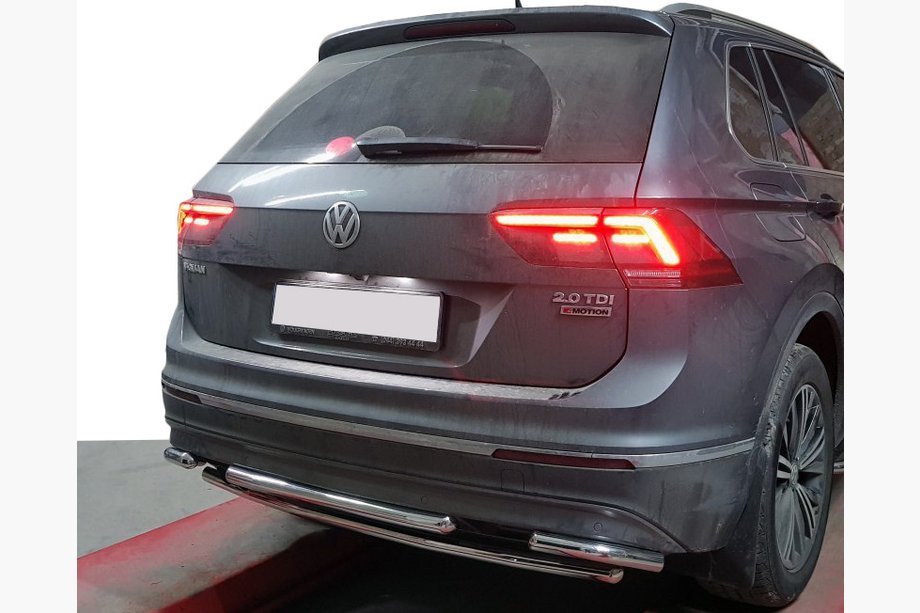 Volkswagen Tiguan 2016–2023 Achterbeschermbeugel AK001-2 (RVS) Foto 5