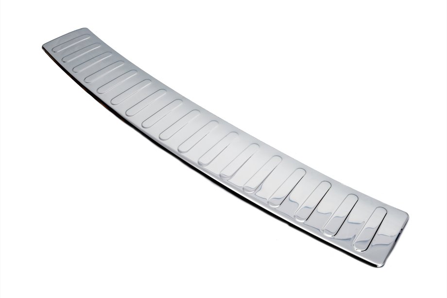 Ford Kuga 2008–2013 RVS sierlijst voor achterbumper Carmos (RVS) Image