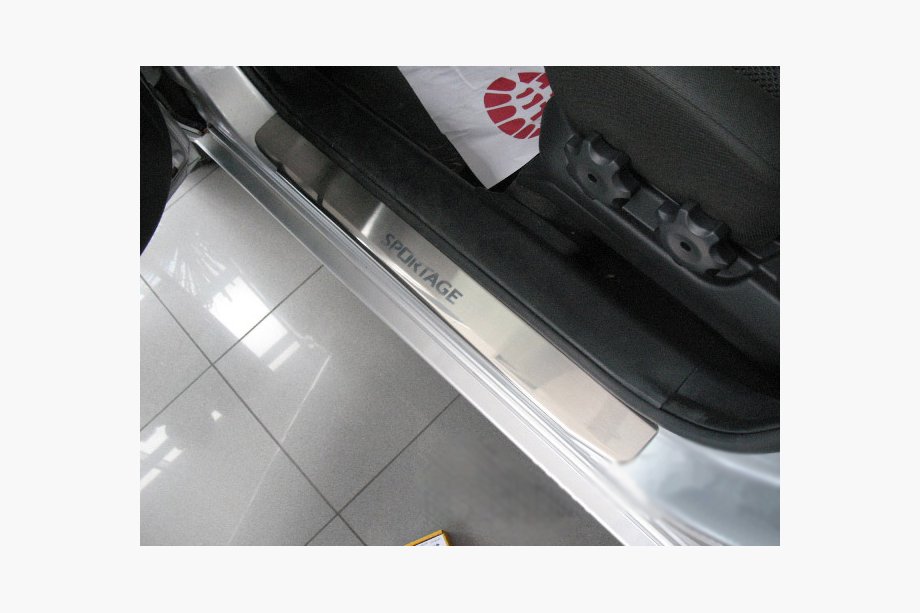 Kia Sportage 2004–2010 Nataniko RVS dorpellijsten (set van 4) Image