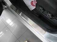 Kia Sportage 2004–2010 Nataniko RVS dorpellijsten (set van 4) foto 1