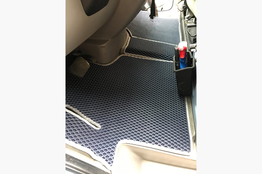 Volkswagen Crafter 2006–2016 EVA V1 automatten (zwart) Image