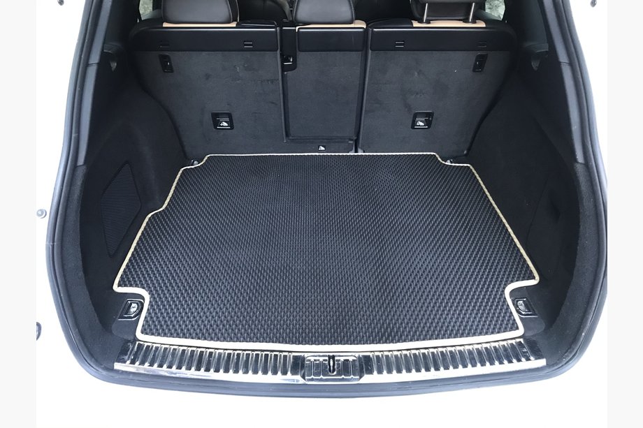 Porsche Cayenne 2010–2017 Kofferbakmat met subwoofer (EVA, zwart) Image