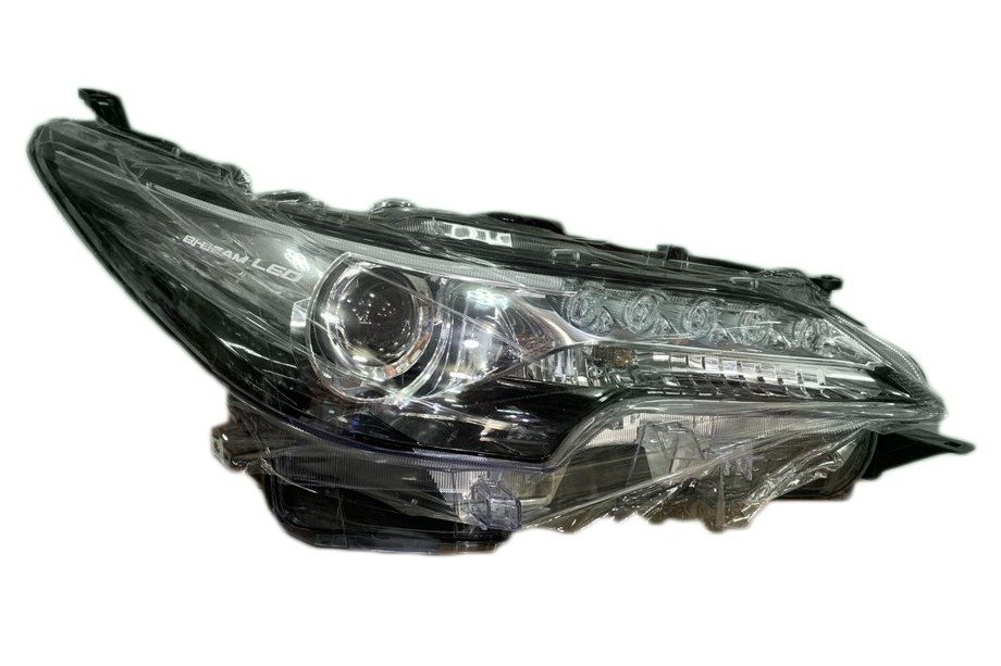 Toyota Fortuner 2015– Voorste koplampen (2 stuks) Image