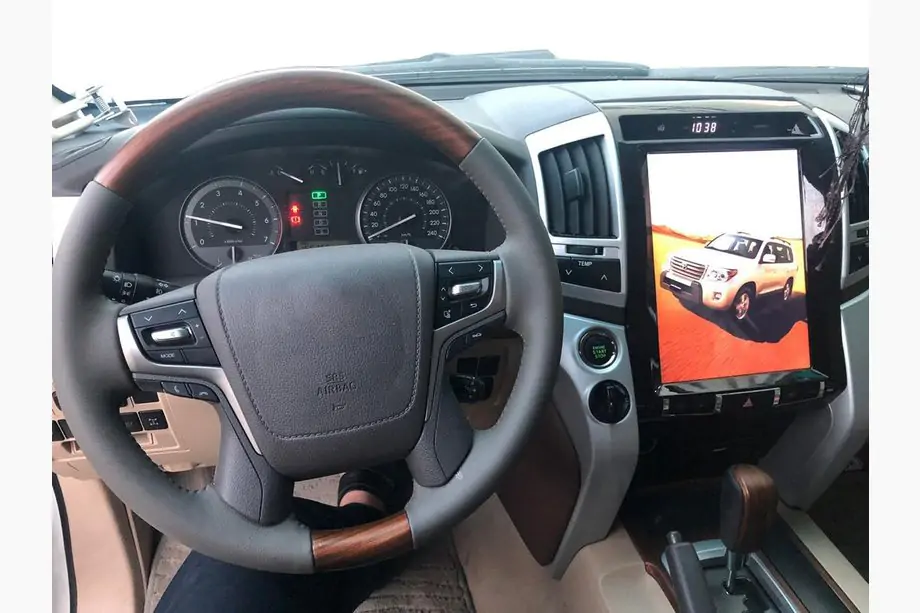 Toyota Land Cruiser 200 2007–2021 Multimedia autoradio GXR 2008-2015 (Tesla-design, 12 inch) Image