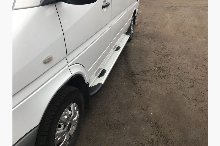 Mercedes Sprinter W901/902/903/904/905 1995–2006 Bosphorus OLD Grey side steps (set van 2, aluminium) Alleen middellange wielbasis Image