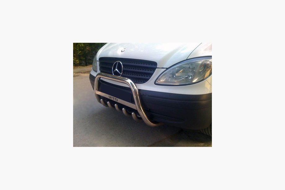 Mercedes Viano 2004–2014 Bullbar WT003/004 (RVS) Image