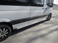 Volkswagen Crafter 2006–2016 DOT-Line side steps (2 stuks, aluminium) foto 1