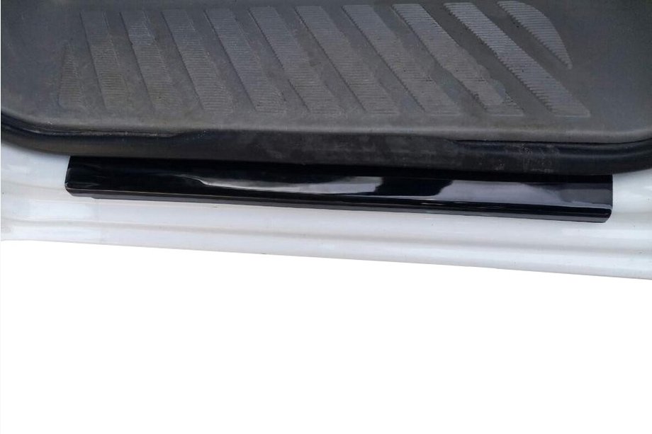 Mercedes Sprinter W906 2006–2018 DDU dorpelbeschermers (2 stuks, ABS-kunststof) Mat Image