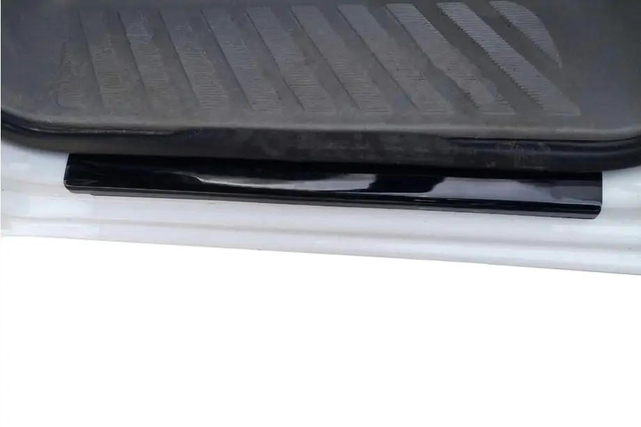 Mercedes Sprinter W906 2006–2018 DDU dorpelbeschermers (2 stuks, ABS-kunststof) Image