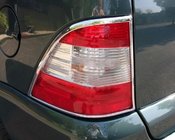 Mercedes ML W163 1997–2005 Achterlichtcovers (2 stuks, kunststof) foto 1