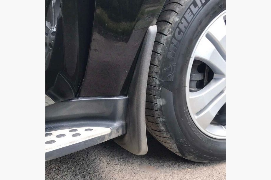 Mercedes GL-klasse X164 2006–2012 Premium spatlapset (4 st.) Image