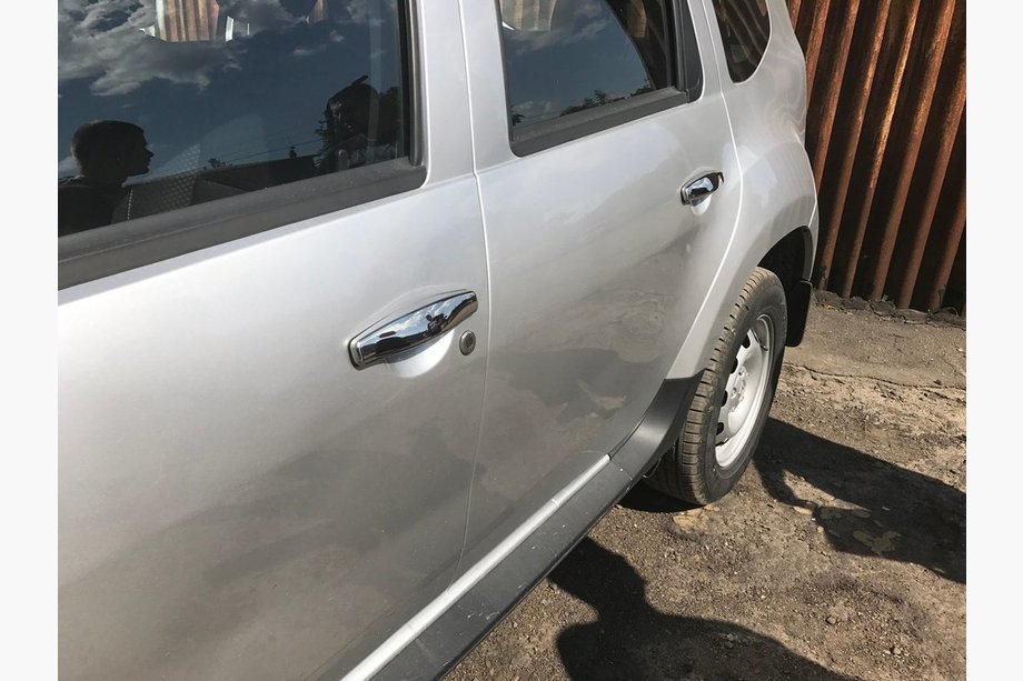 Dacia Duster 2008–2018 RVS deurgreep covers (4 stuks) Foto 2