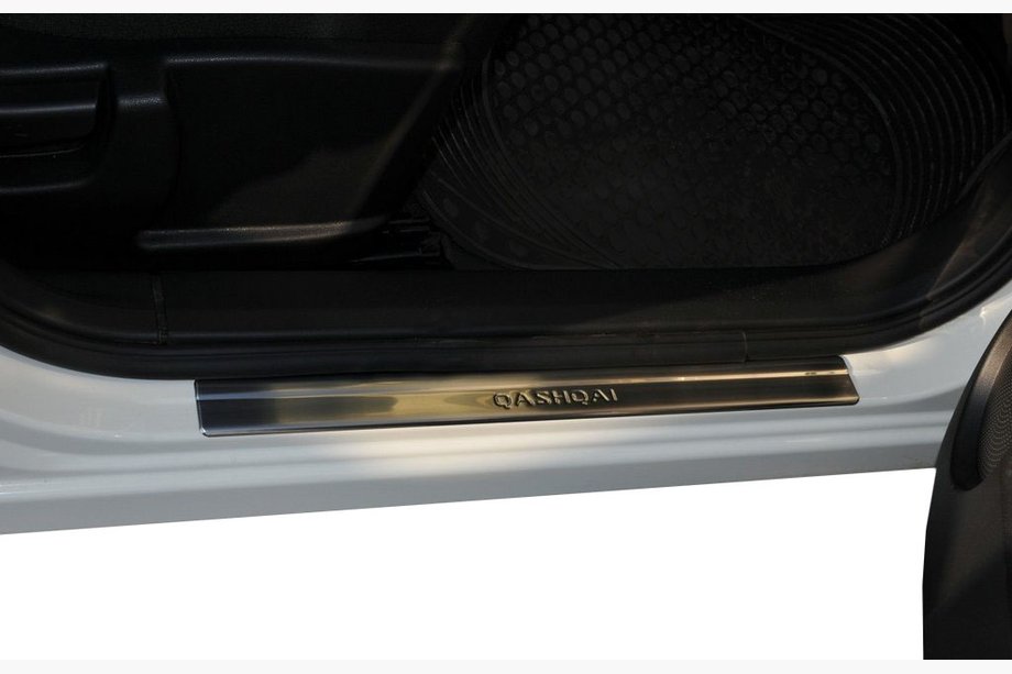 Nissan Qashqai 2010–2014 Omsa instaplijsten (4 stuks, RVS) Standaard Image