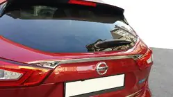 Nissan Qashqai 2014–2021 Sierlijst boven kentekenplaat (RVS) foto 1