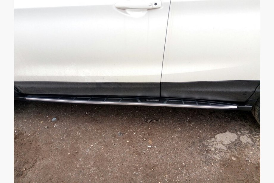 Nissan Qashqai 2014–2021 Side steps Origineel V2 (2 stuks) Foto 2