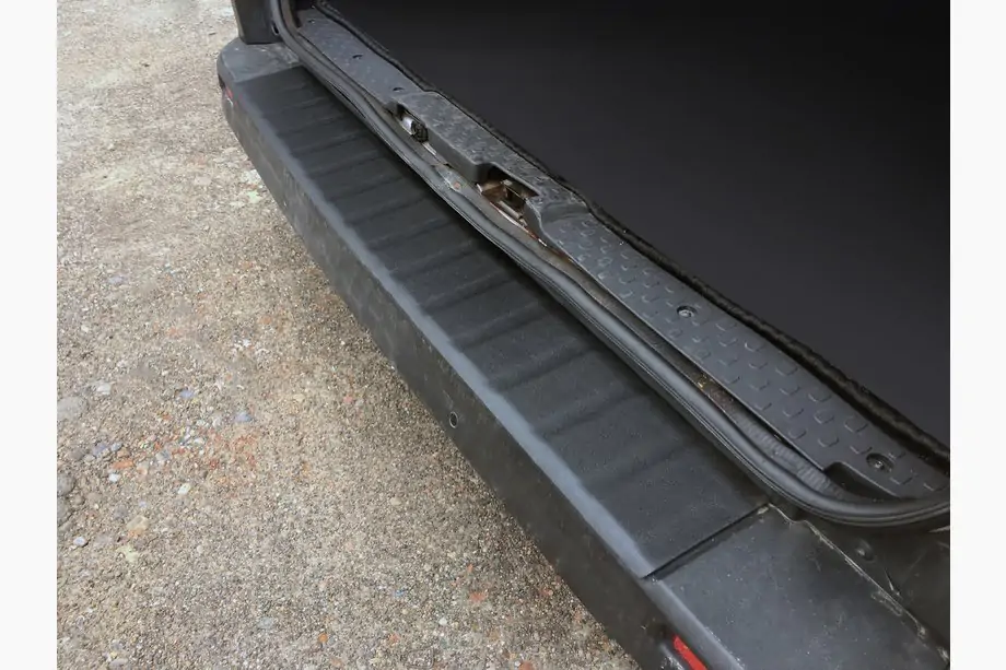 Opel Vivaro 2015–2019 Achterbumperbeschermer DDU (ABS) Image