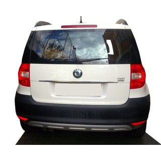 RVS sierstrip boven kentekenplaat Skoda Yeti 2009–2017