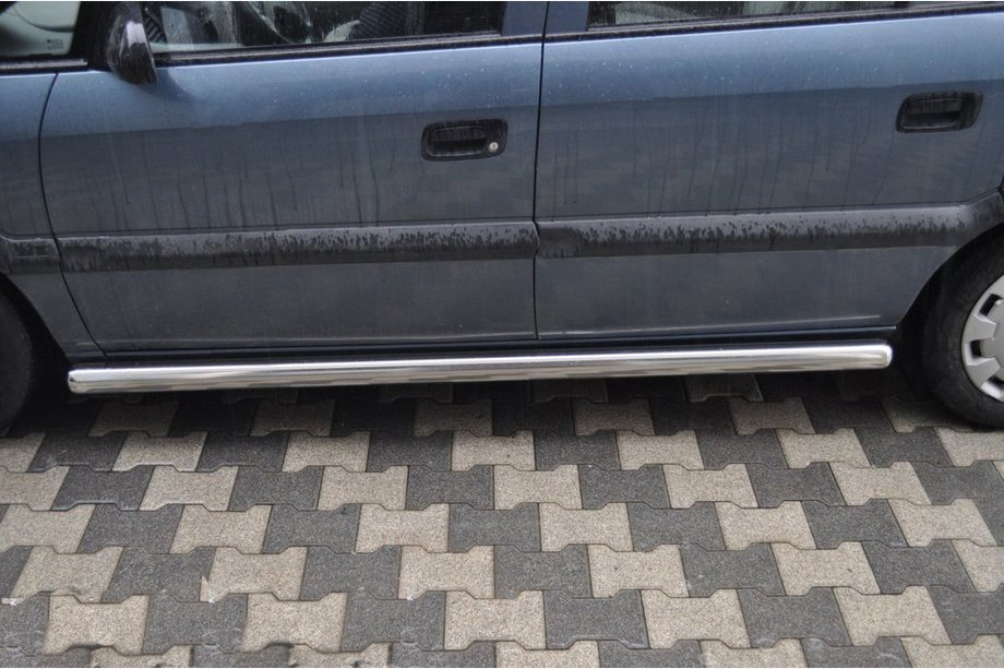 Opel Zafira B 2005–2011 Sidebars (2 stuks, RVS) Image