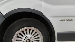 Renault Trafic 2001–2015 Wielkastlijsten (4 stuks, zwart) 2001-2007, zwart metaal, voor + achter foto 2