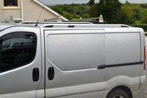 Renault Trafic 2001–2015 Skyport dakrails (grijs) Korte wielbasis foto 3