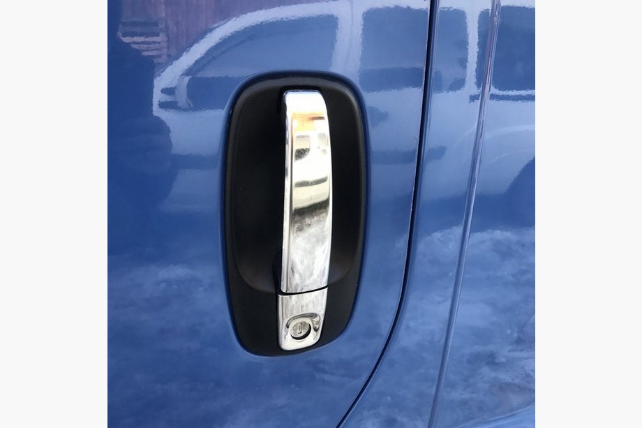 Nissan Primastar 2002–2014 Deurgreep covers (set 4 stuks, RVS) Image
