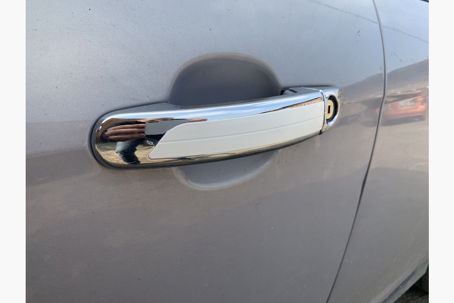 Ford C-Max 2004–2010 Deurgreep covers met witte strip (4 stuks, ABS) Foto 3