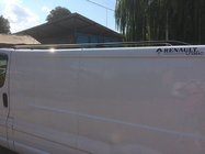 Renault Trafic 2001–2015 Zwarte dakrails Lang, kunststof voetjes foto 9