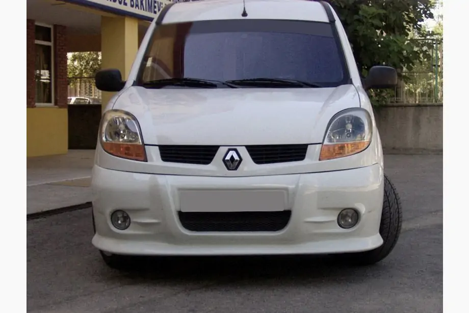 Renault Kangoo 1998–2008 Voorbumper onderlip (spuitklaar) Foto 1