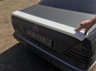 Mercedes E-class W124 1984–1997 Spoiler (spuitklaar) foto 2