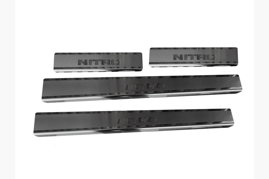 Dodge Nitro 2006–2011 Nataniko dorpellijsten (RVS) Image