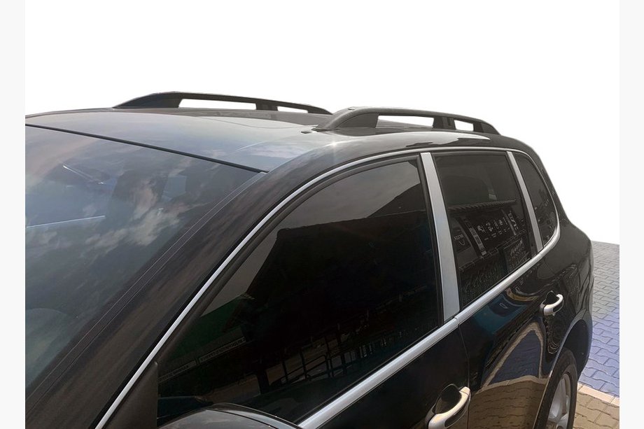 Volkswagen Touareg 2002–2010 Dakrails Skyport (mat zwart) Foto 1