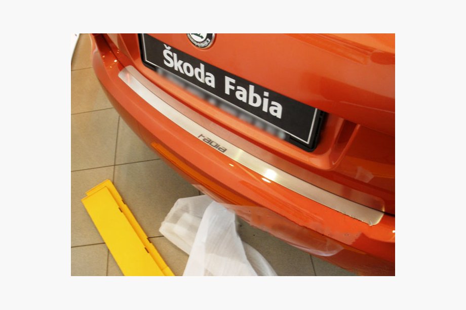 Skoda Fabia 2000–2007 Nataniko RVS achterbumper beschermlijst Image