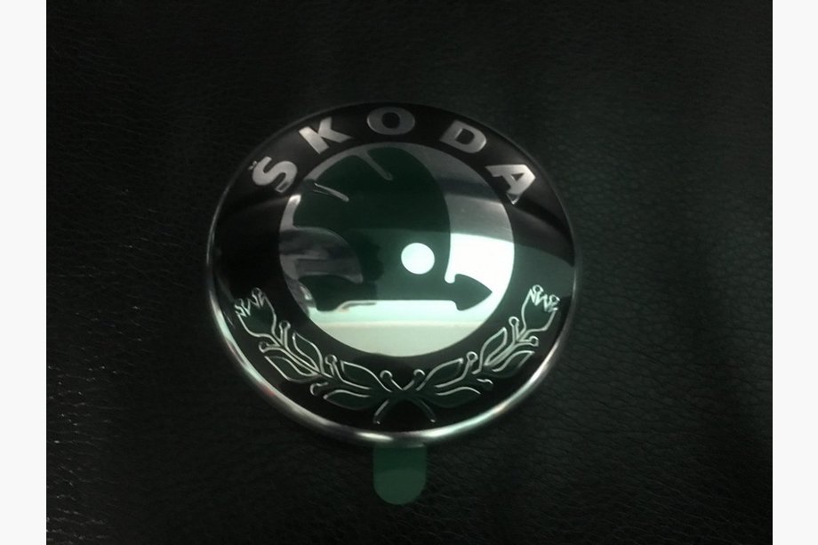 Skoda Fabia 2000–2007 Originele embleem (79 mm) Origineel Image