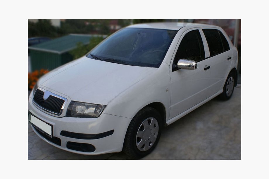 Skoda Fabia 2000–2007 Chromen spiegelkappen 2006↗ (2 stuks, RVS) Foto 4